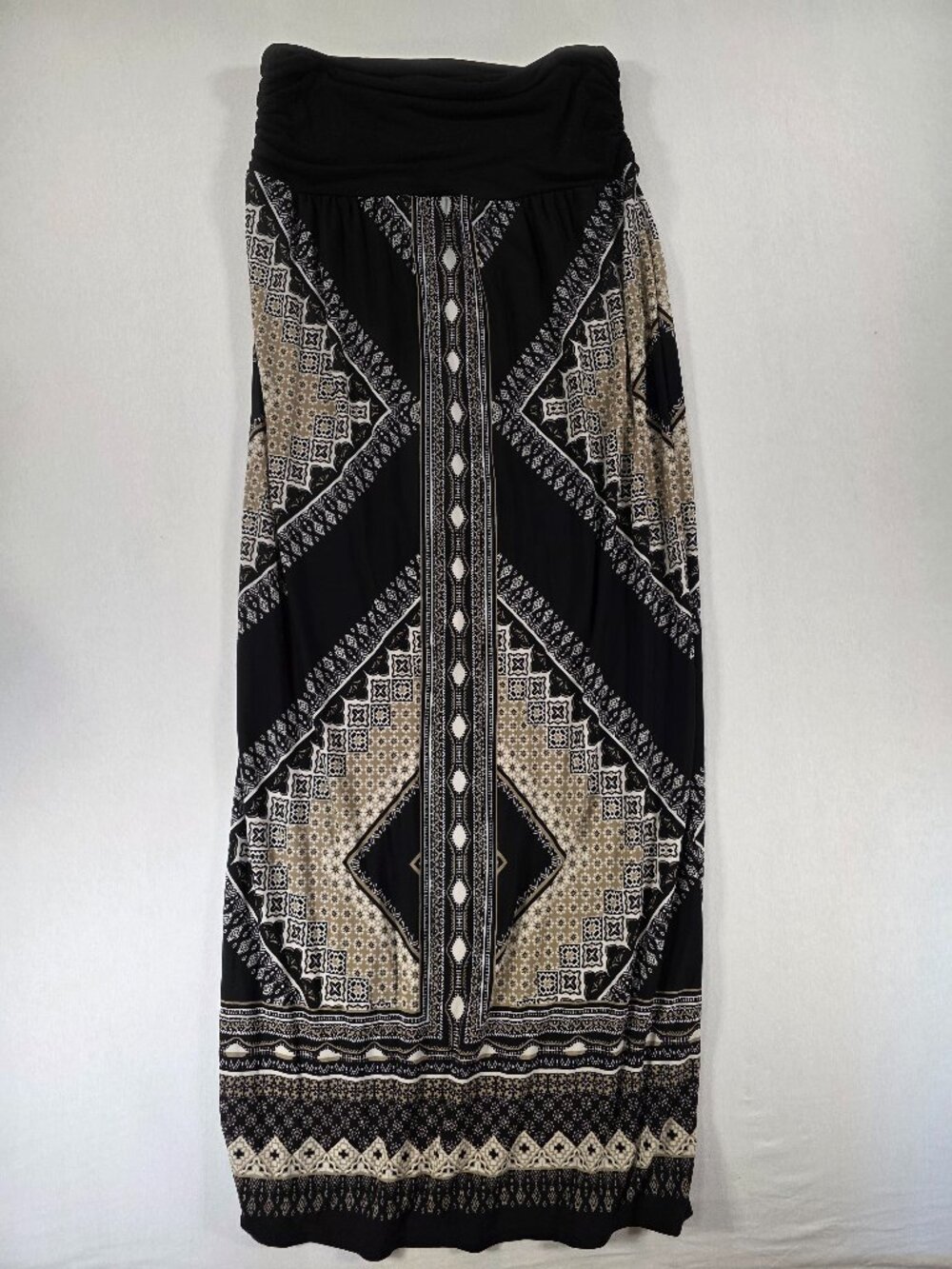 AGB  Maxi Skirt Long Pull On Geometric Black and Tan Size S/X-SM